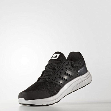 Кроссовки муж. Adidas